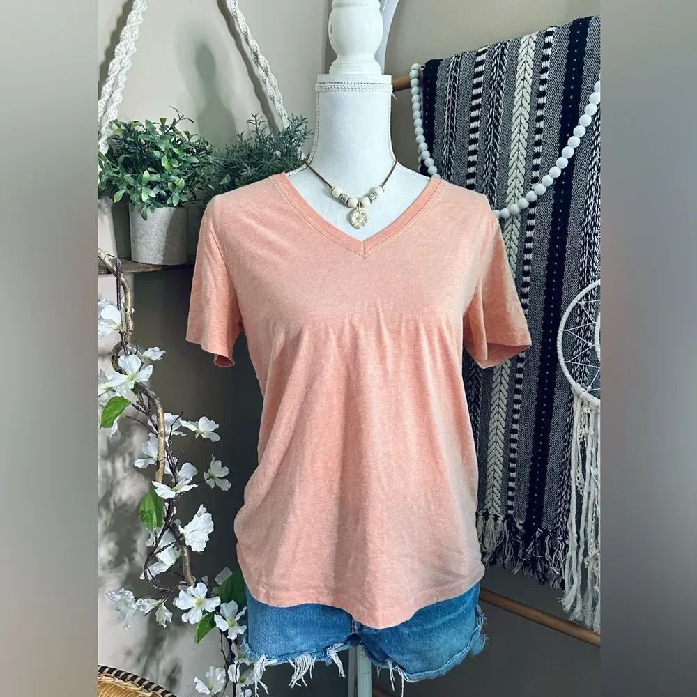Natural Reflections Peach Color Short Sleeve Basic V Neck T Shirt